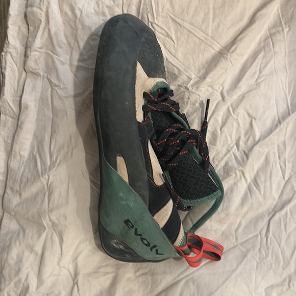 Evolv Generals US11 EU44.5 - Picture 2 of 2